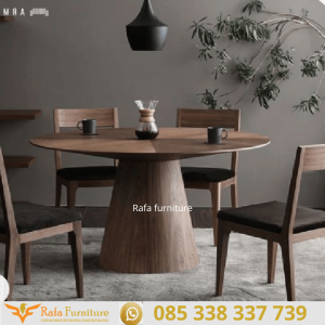 Meja Makan Bundar Kayu Jati Besar
