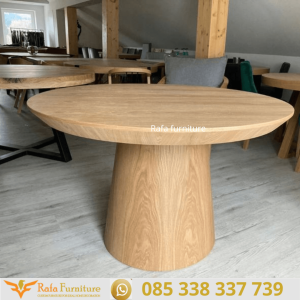 Meja Makan Kayu Jati Lingkaran Besar Jamur