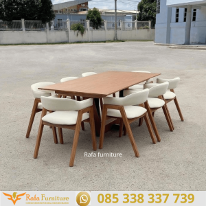Set Meja Makan Kayu Jati 8 Seater