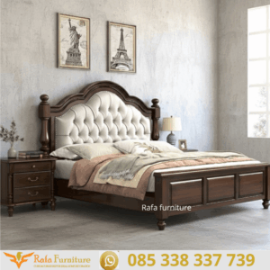 Ranjang Mewah untuk Kamar Klasik Eropa
