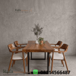 Meja Makan Kayu Solid 4 Kursi Jati