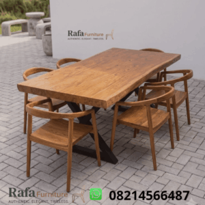 Set meja makan kayu jati solid live edge pinggiran alami tebal 6cm dengan kaki besi hollow X hitam dan 6 kursi hiroshima jati untuk ruang makan industrial japandi dari Rafa Furniture Jepara